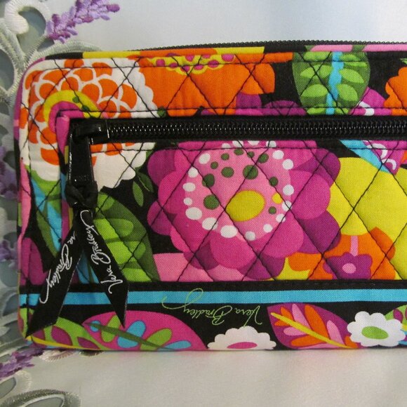Vera Bradley Turnlock Wallet Zip Around ~ Va Va Bloom Retired Pattern - Picture 3 of 15